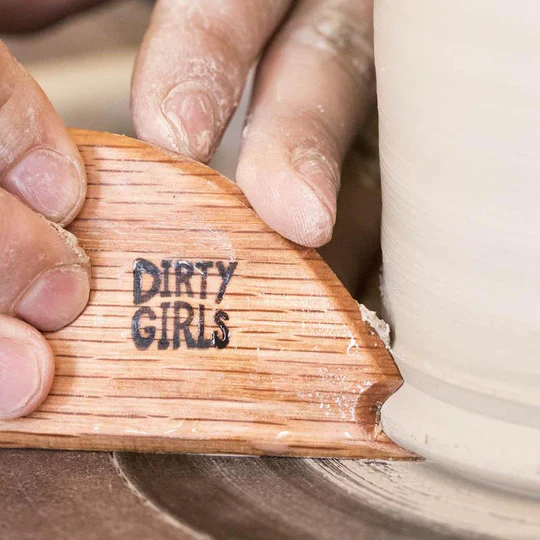 DIRTY GIRLS FOOT FETISH RIB - Image 4