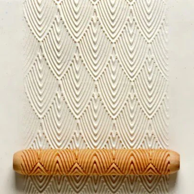 MKM HAND ROLLER - FEATHERS (HR-061)