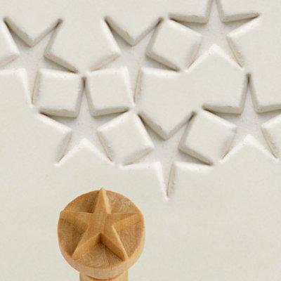 MKM MEDIUM STAMP - 5 POINTED STAR (SCM-084)