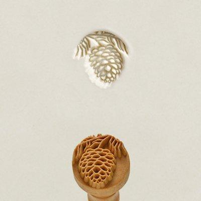 MKM MEDIUM STAMP - PINE CONE (SCM-180)