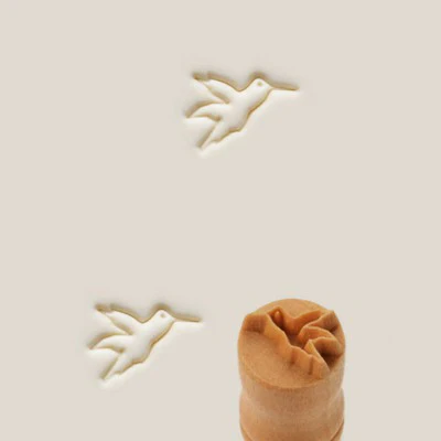 MKM SMALL STAMP - HUMMINGBIRD (SCS-195) - Image 3