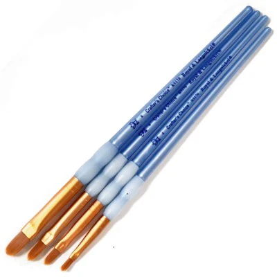 UNDERGLAZE BRUSH SET (FILBERTS 2,4,6,8)